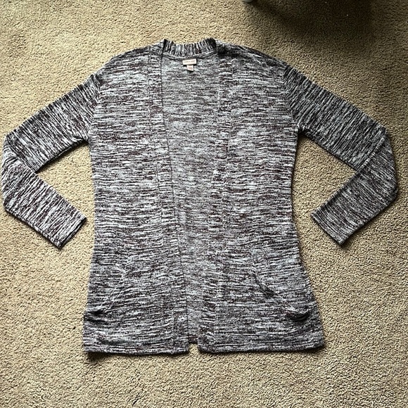 Cardigan sweater - Picture 2 of 5